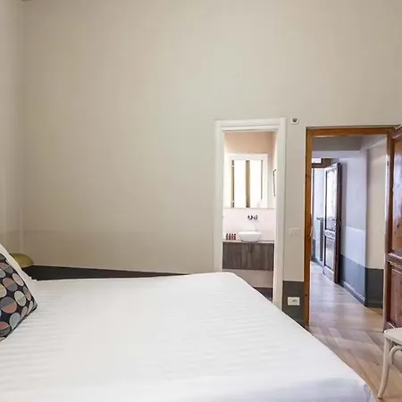 Eternal Elegance Apartament